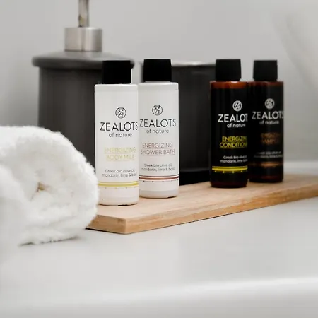 Anamnesia Collection Aronia Kastraki Kastrákion