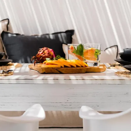 Anamnesia Collection Aronia Kastraki Kastrákion